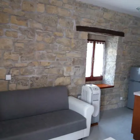 Damiani Apartament *